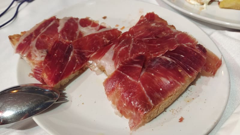 Tosta de jamón - Cruz Blanca - Doctor Esquerdo, Madrid