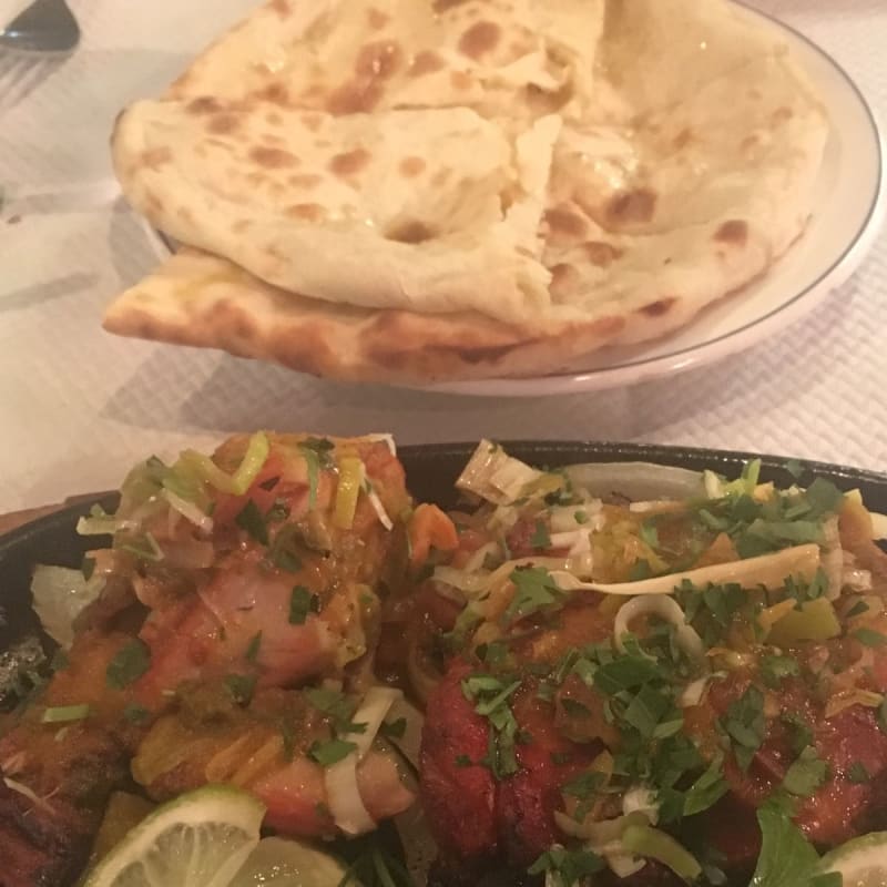 Garlic naan  - Buddha, Paris