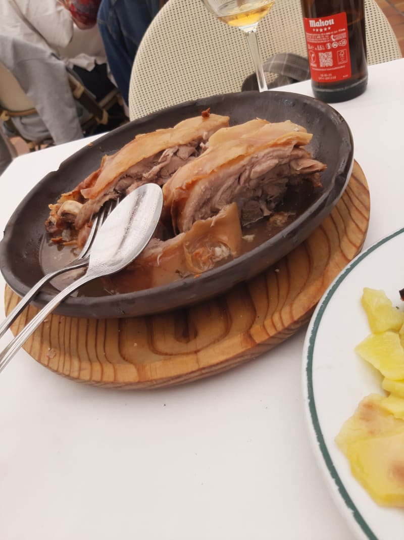 Asador la Fuente, Miraflores De La Sierra