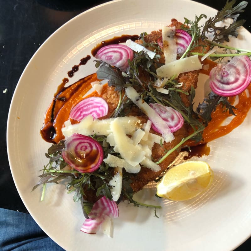 Escalopes de veau à la milanaise à notre façon  - Epoca, Paris