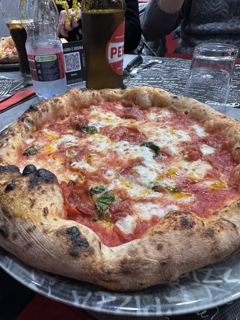 Pizzeria Gennarì, Milan