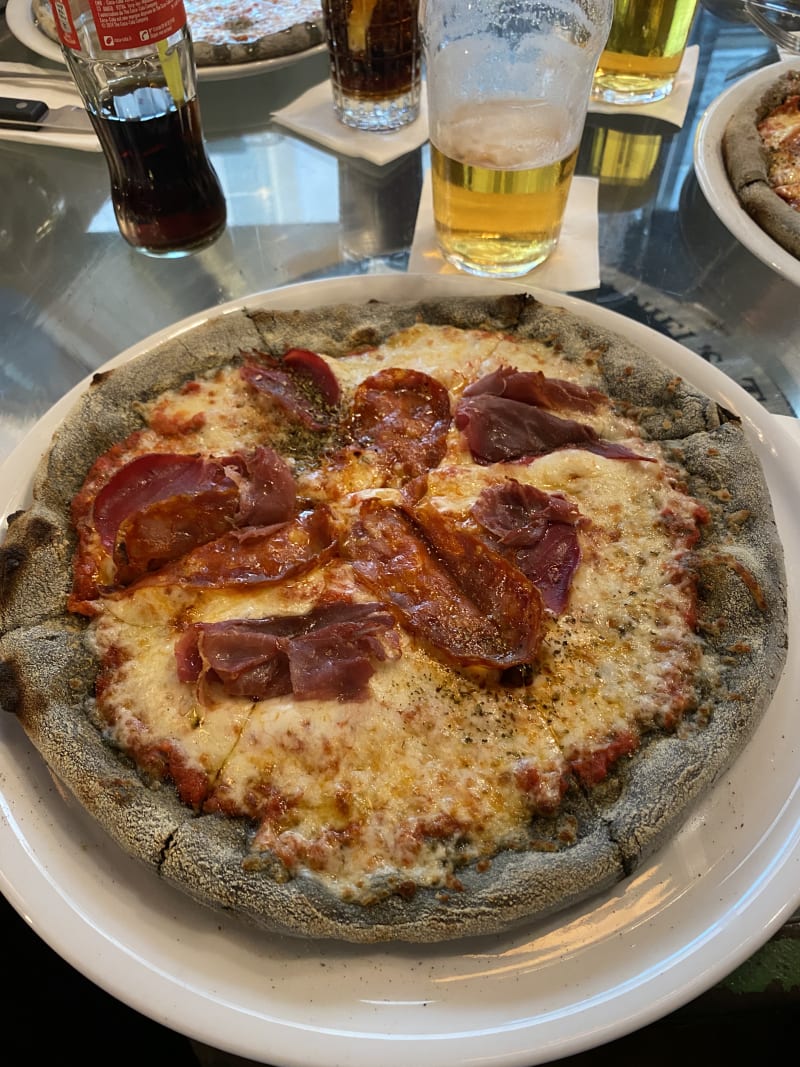 Pizza La Canibale - Mulberry Street, Paris