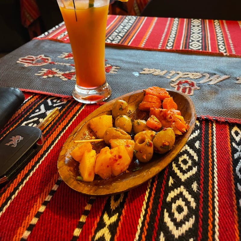 Restaurant La Médina Valenciennes à AulnoylezValenciennes Menu, avis, prix et réservation