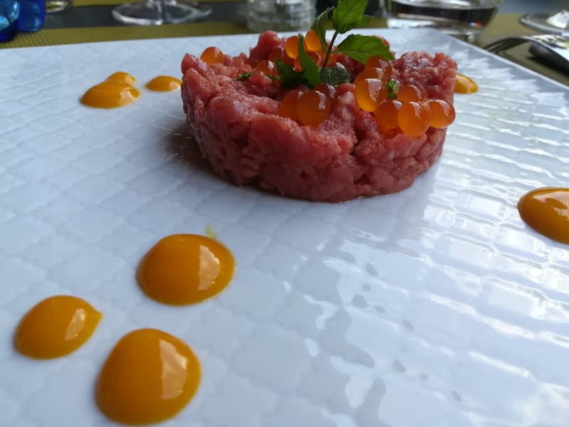 Tartare Con Sferificazione di Mango - La Stazione Di Posta