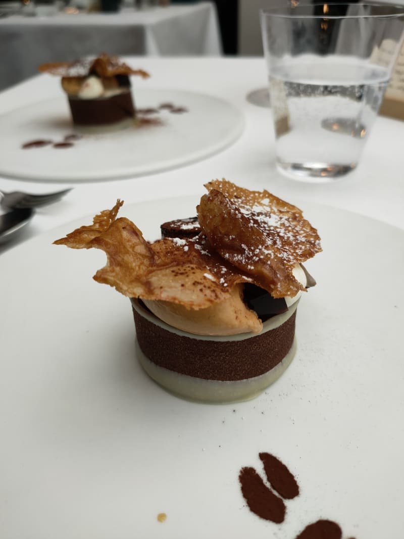 Restaurant ERH in Paris Restaurant Reviews, Menu and Prices TheFork