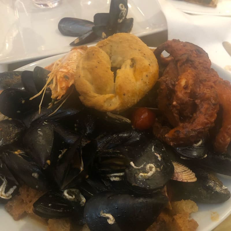 Zuppa di cozze Luciana  - Taverna Luciana, Naples