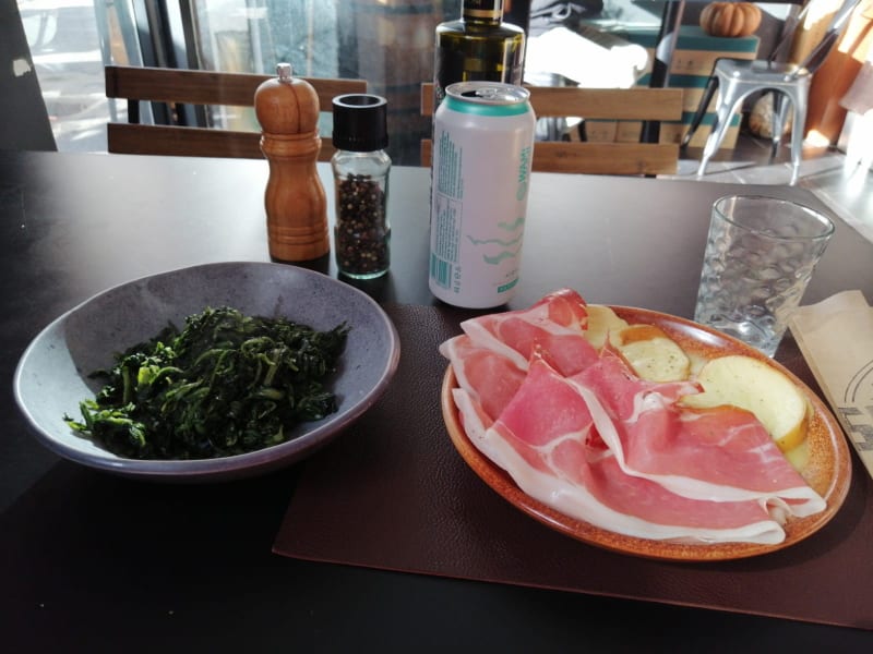 Spaccio Vineria Alimentari, Ostia