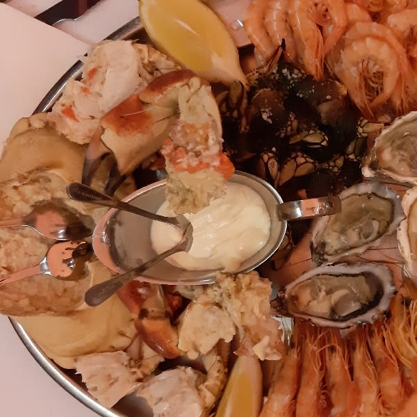 Travessa de mariscos - Cervejaria Trindade, Lisbon