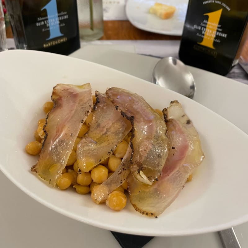 Ceci e guanciale. Consigliato con olio leccio del corno! - Bartolomei Oleoteca, Orvieto