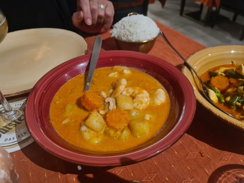 Kaeng massaman - Thai Lounge Bussum B.V., Bussum