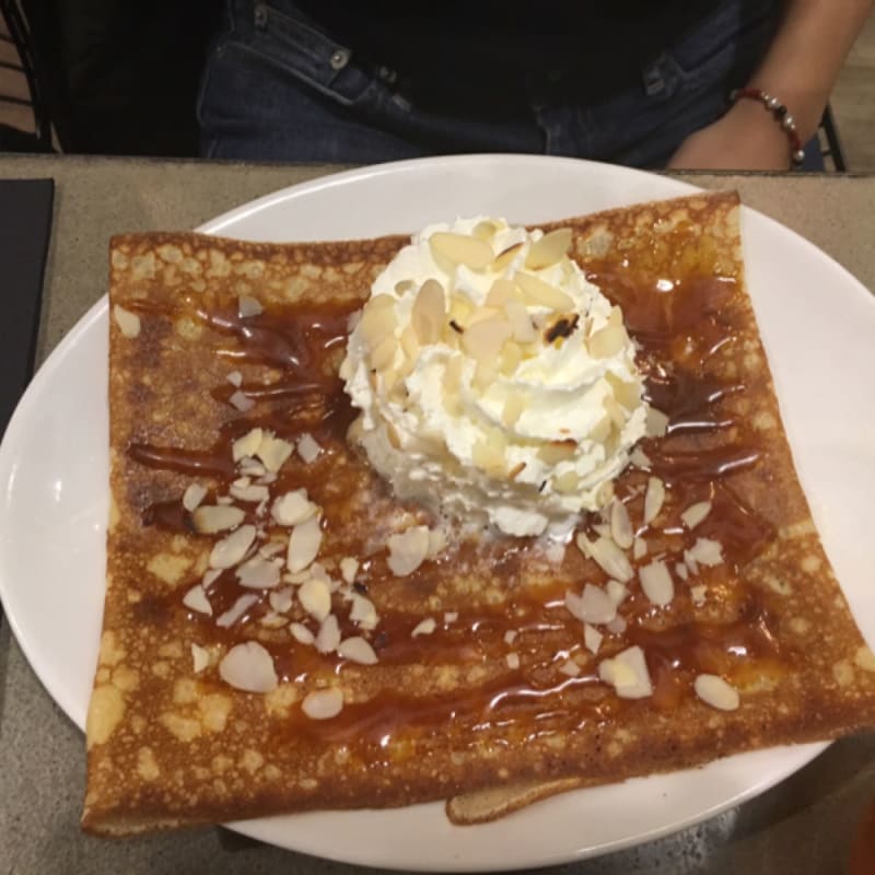 Caramel amende grillée et glace vanille - Crêperie L'Atelier Artisan Crêpier - Les 4 Temps, Puteaux