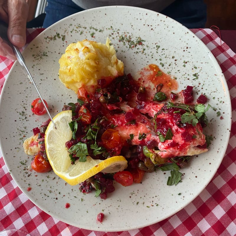 Mycket mat och god. Gösen var lite torr - Sapori Italiani