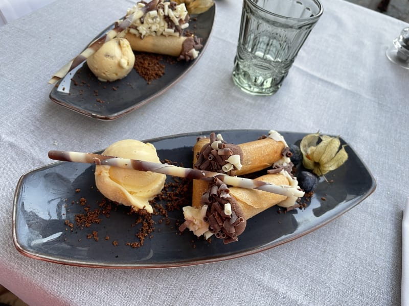 Het lekkerste toetje met Toblerone chocolade - La torreta, Eivissa