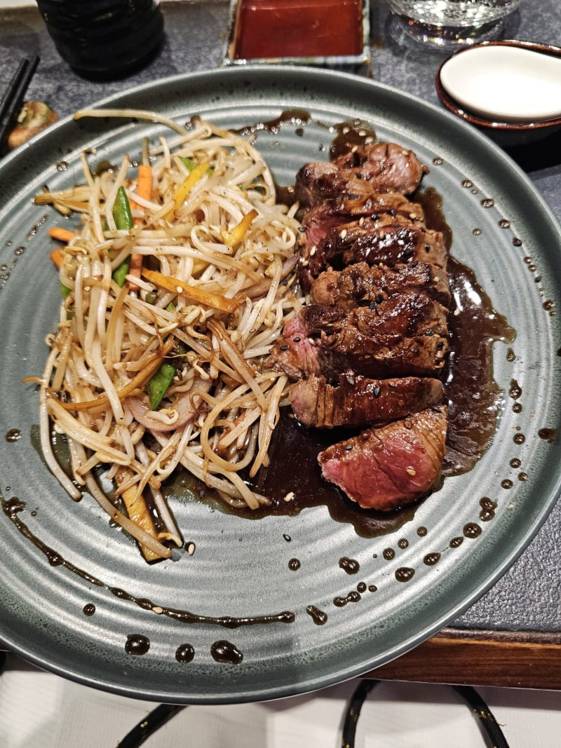 Filet de bœuf « black angus » 180gr - Kamome - Mövenpick Hôtel, Geneva