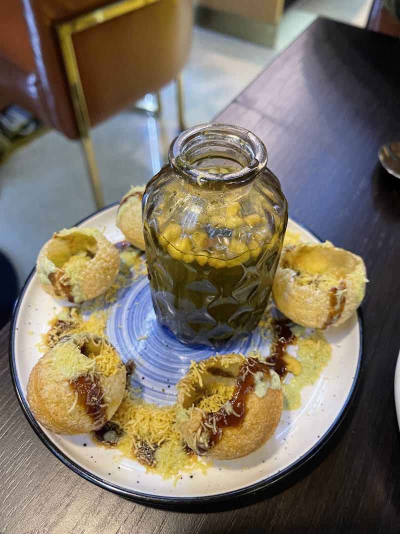 Pani puri / Golgappa Platter (6 pcs) - Atithi Indian Restaurant Den Haag, The Hague