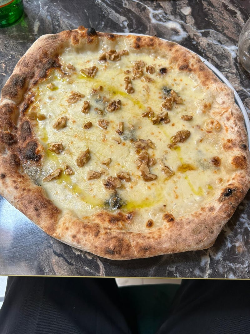 OWAP Pizzeria - Pignasecca, Naples