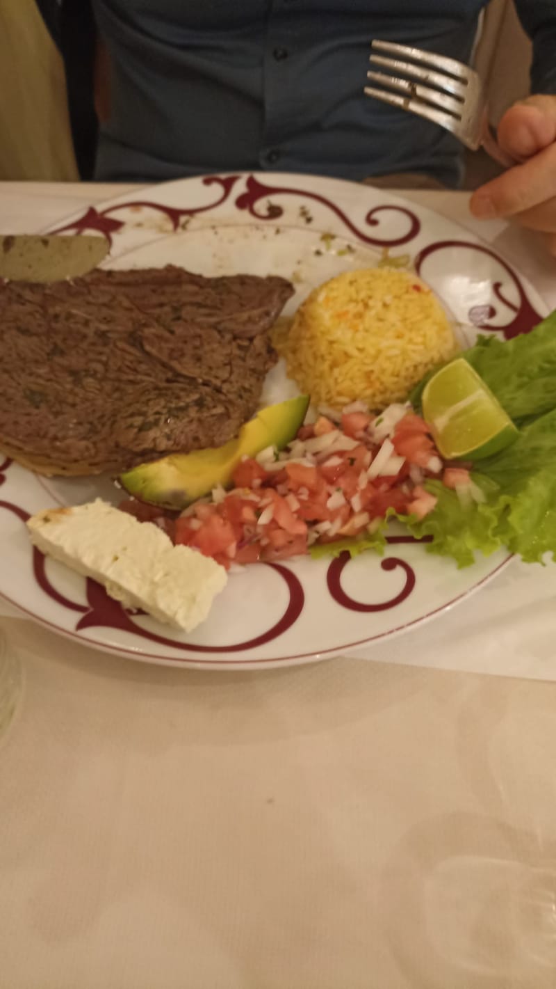 El Torogoz Restaurante Salvadoregno