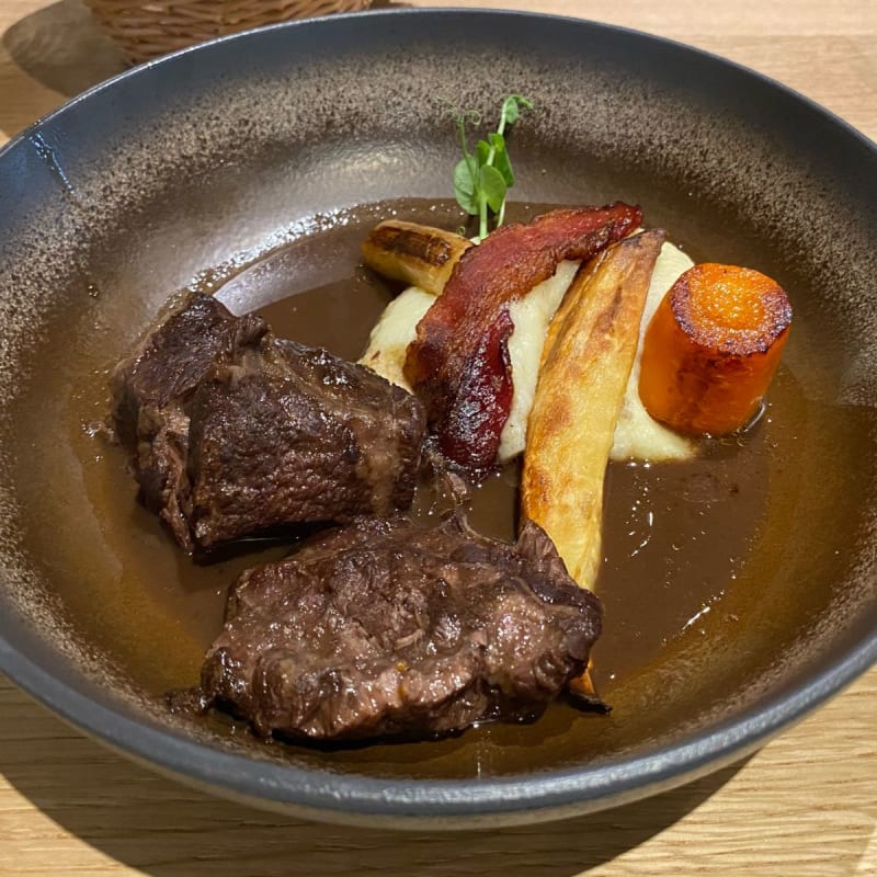 Restaurant La Fine Heure à Dijon Menu, avis, prix et réservation