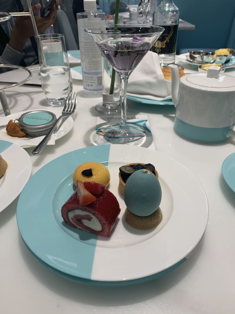 The Tiffany Blue Box Cafe at Harrods in London Restaurant Reviews