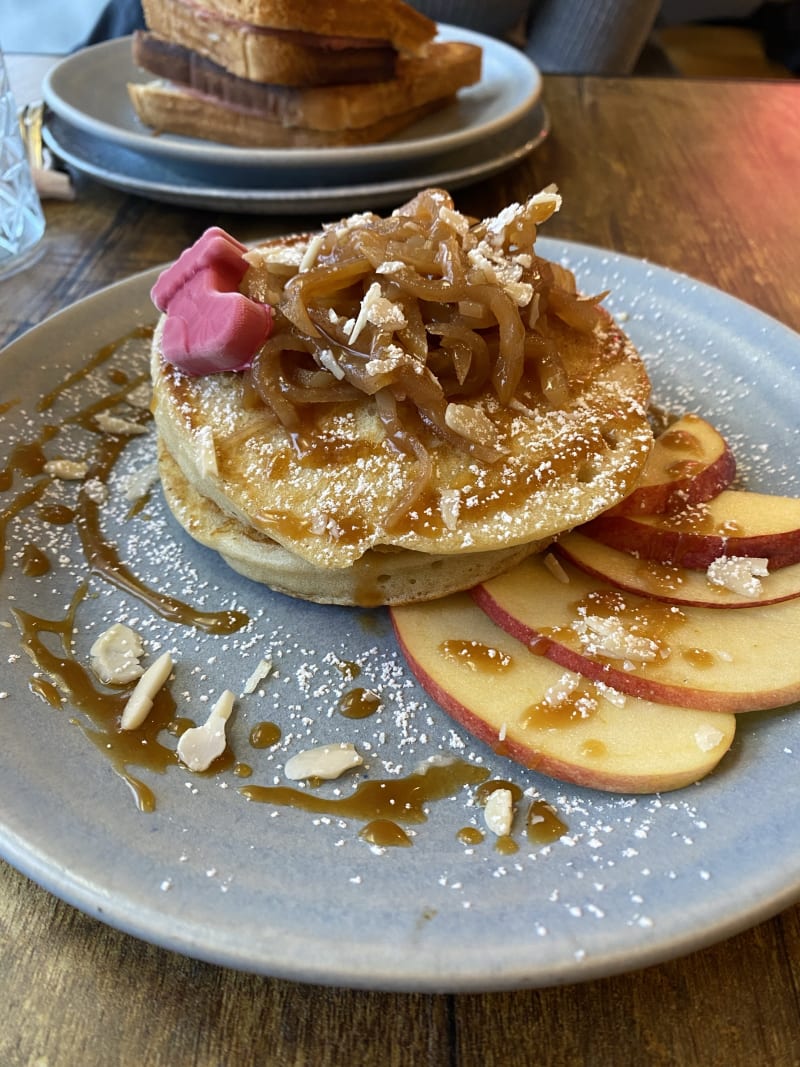 Au Trois Moineaux, Pontoise