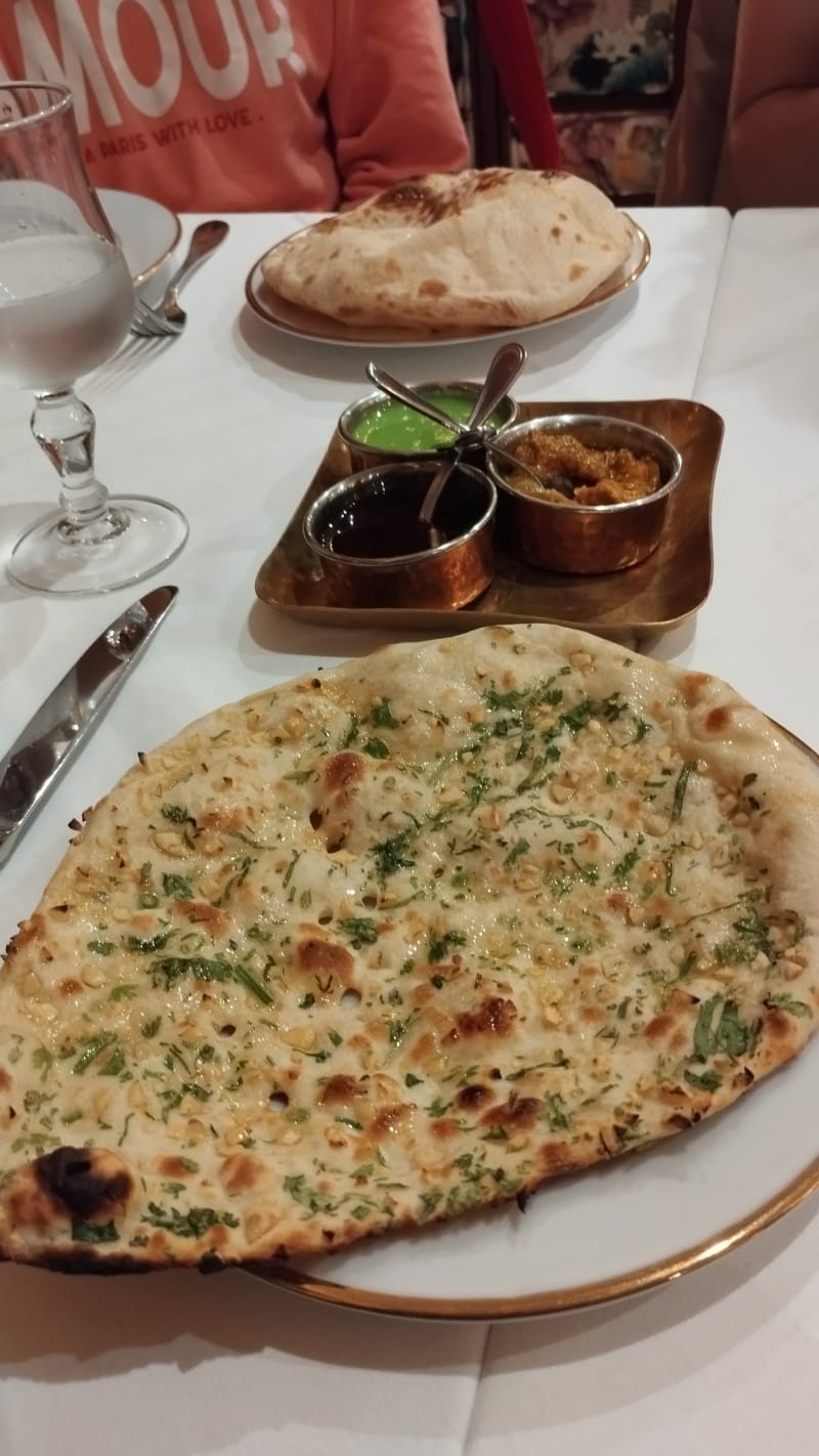 Kayani, Argenteuil