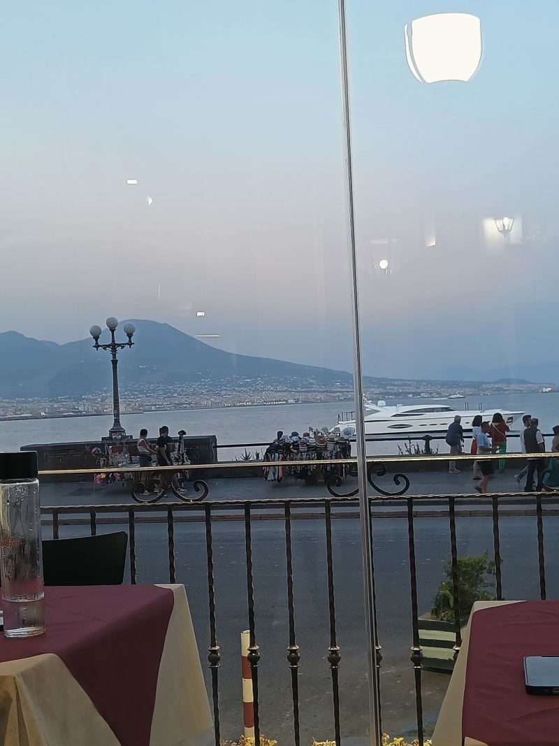 Vista Mare, Naples