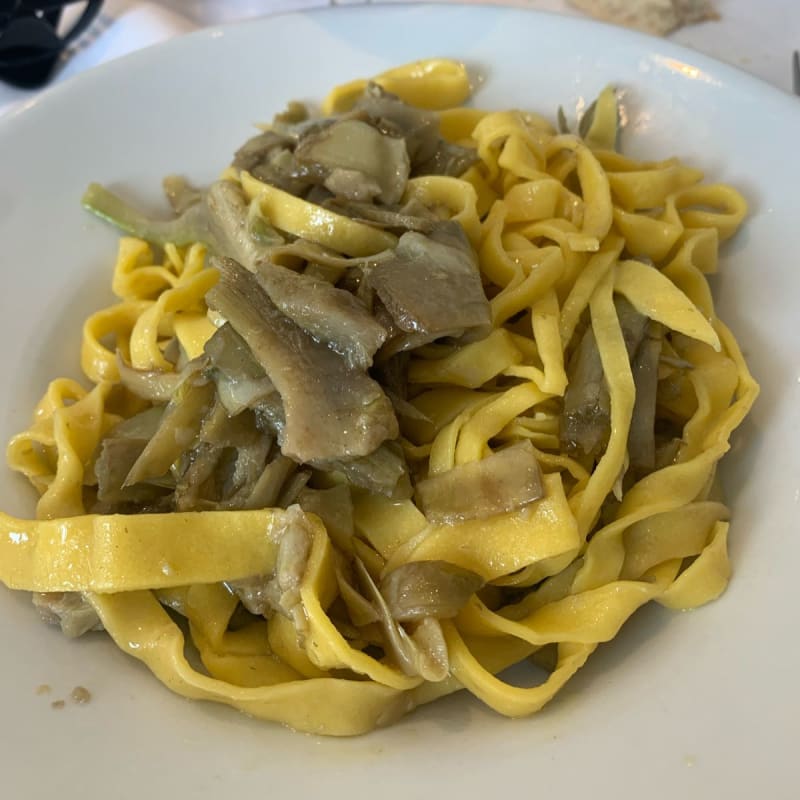 Fettuccine con carciofi  - Trattoria Da Augusto, Ladispoli