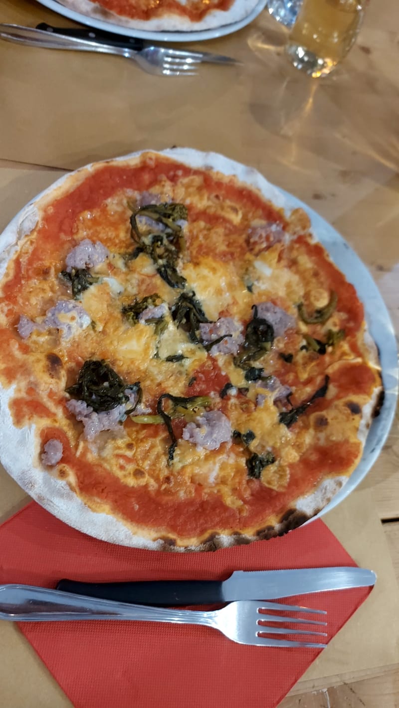 Roger's pizza, Alessandria