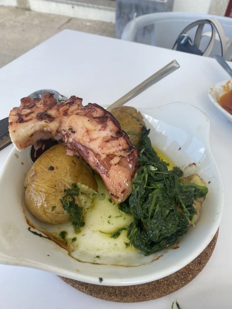 Restaurant Bulas Wine House à Porto Menu, avis, prix et réservation