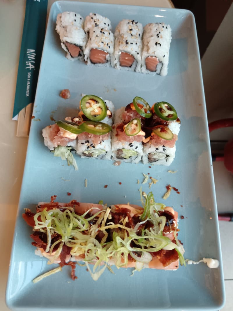 Nima Sushi & Uramakeria Giussano