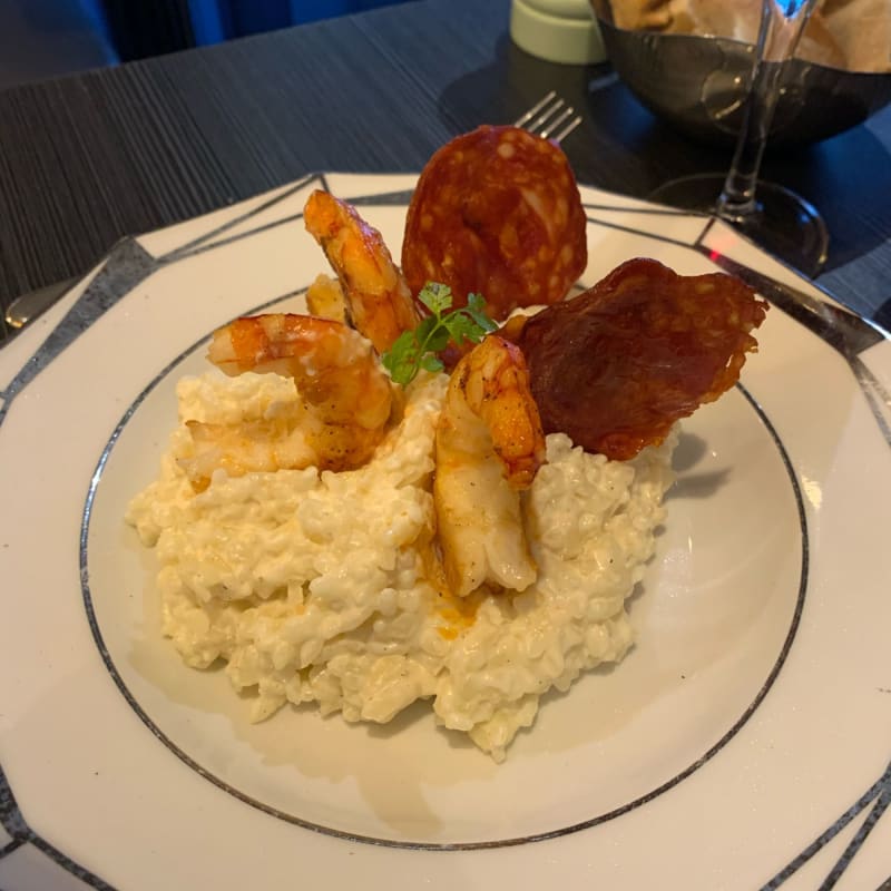 Risotto crémeux aux crevettes et chips de chorizo - Mortensen, Paris