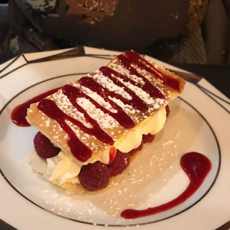 Feuilleté aux framboises - Mortensen, Paris