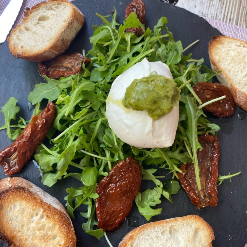 Ensalada de burrata - Trattoria Di Guzman, Barcelona