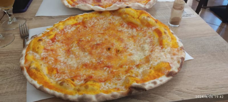 pizza_2.jpg - Trattoria la Tana