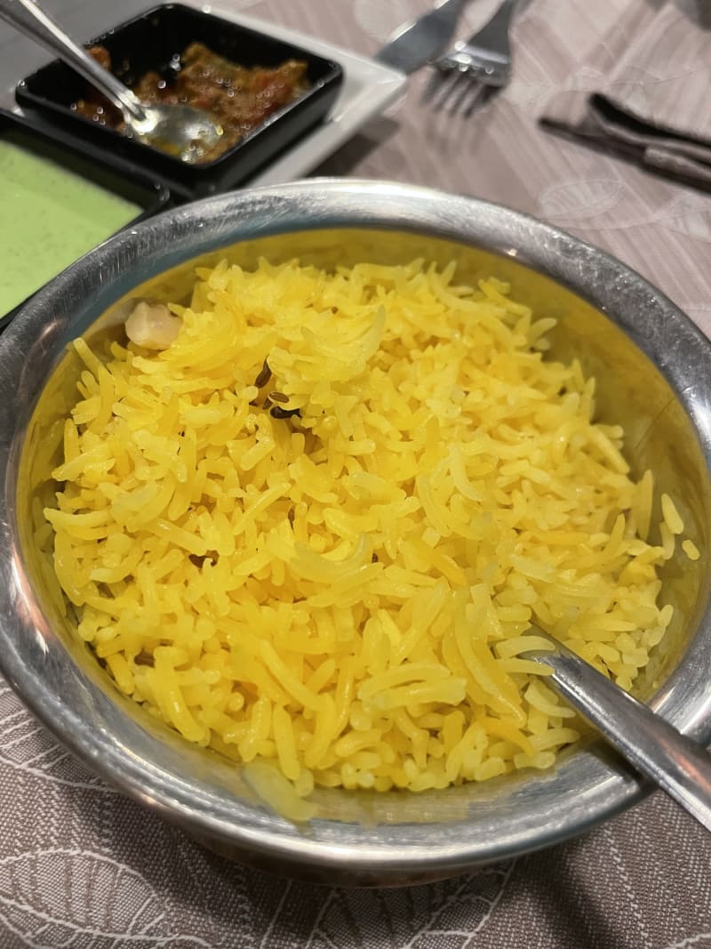 Haldi, Milan