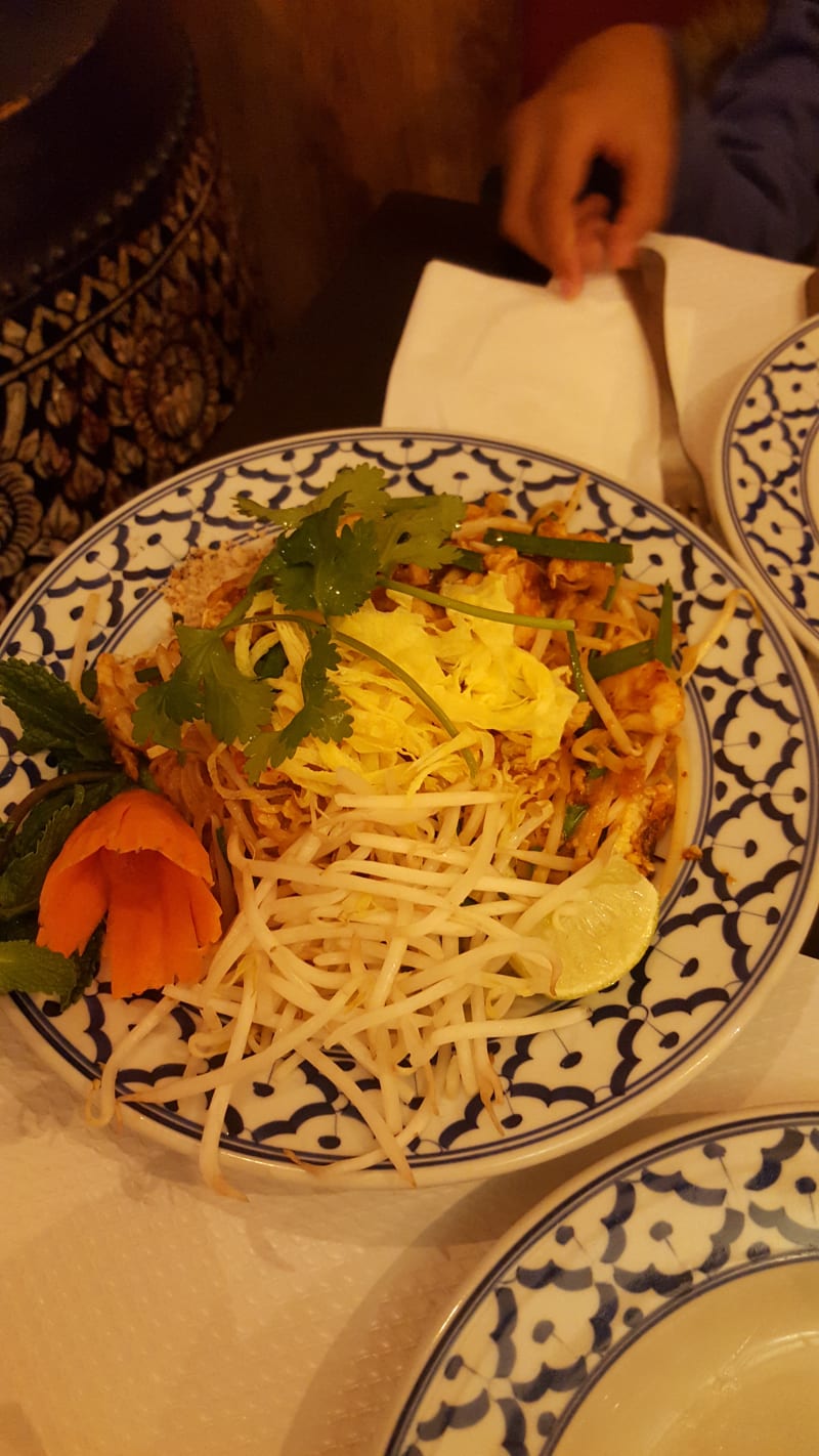 Pad Thaï au poulet - Thai Thai, Paris