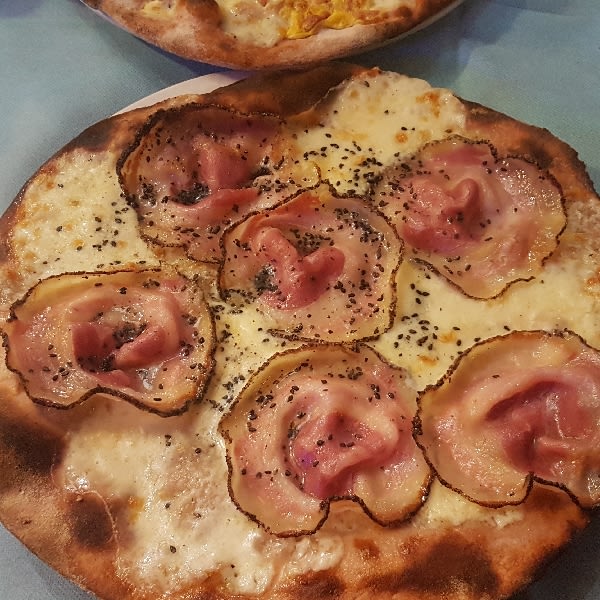 Chirimoya a Genzano di Roma Menu, prezzi, immagini, recensioni e