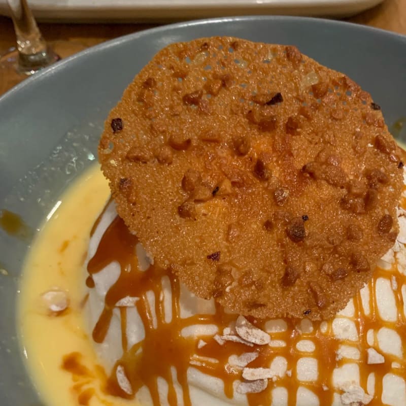 Huge portion of Floating island - L'Aligot, Paris