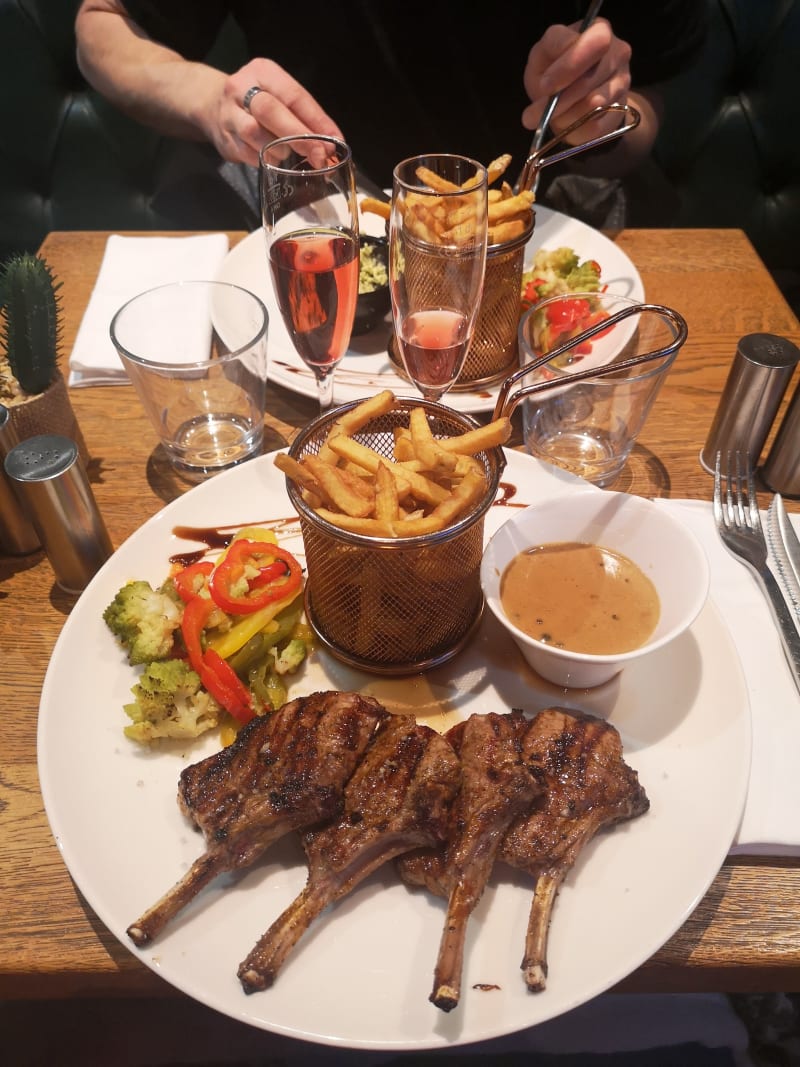 Marinared & Grilled Lamb Chops - Lucky Grill, Geneva