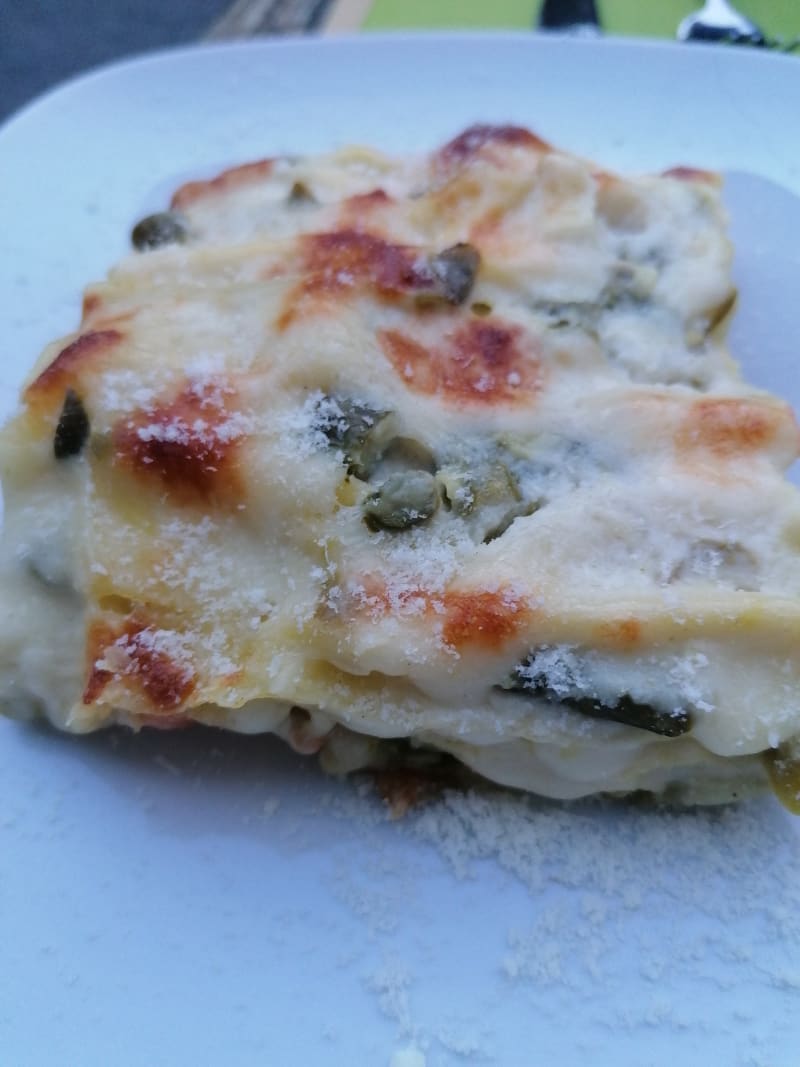 Lasagne asparagi e salmone - La Barriera Trattoria