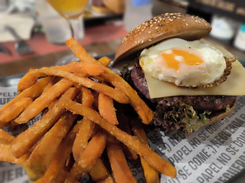 Hamburguesa Nostra - Les Glories, Barcelona