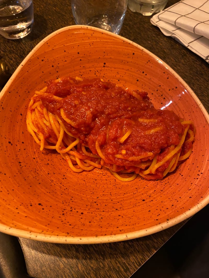 Pasta al pomodoro - Pizzeria Cesar, Versailles