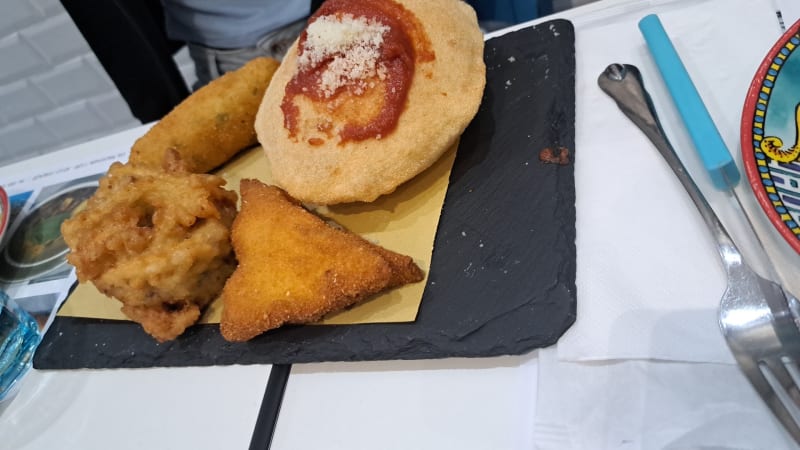 O' Vicariell - Pizzeria Napoletana con forno a legna, Florence