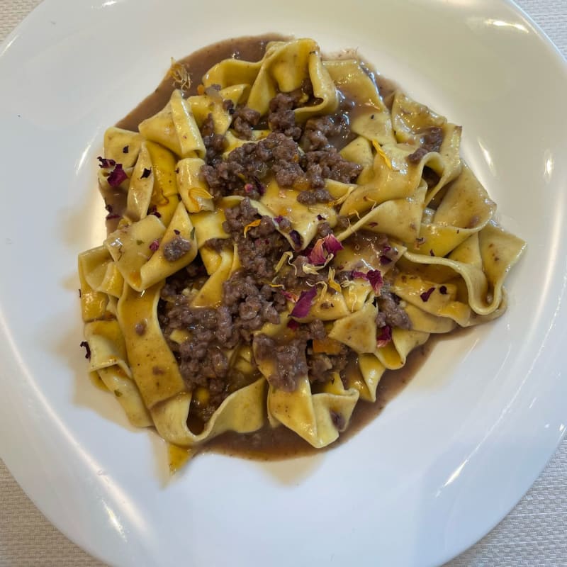 Pappardelle casarecce con ragù di cervo - Cristallo