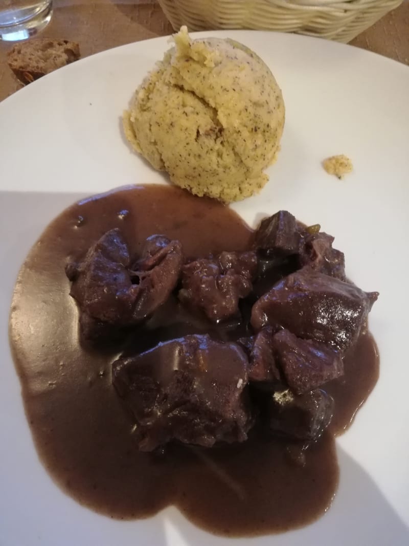 Cervo in salmi con polenta taragna - Cristallo