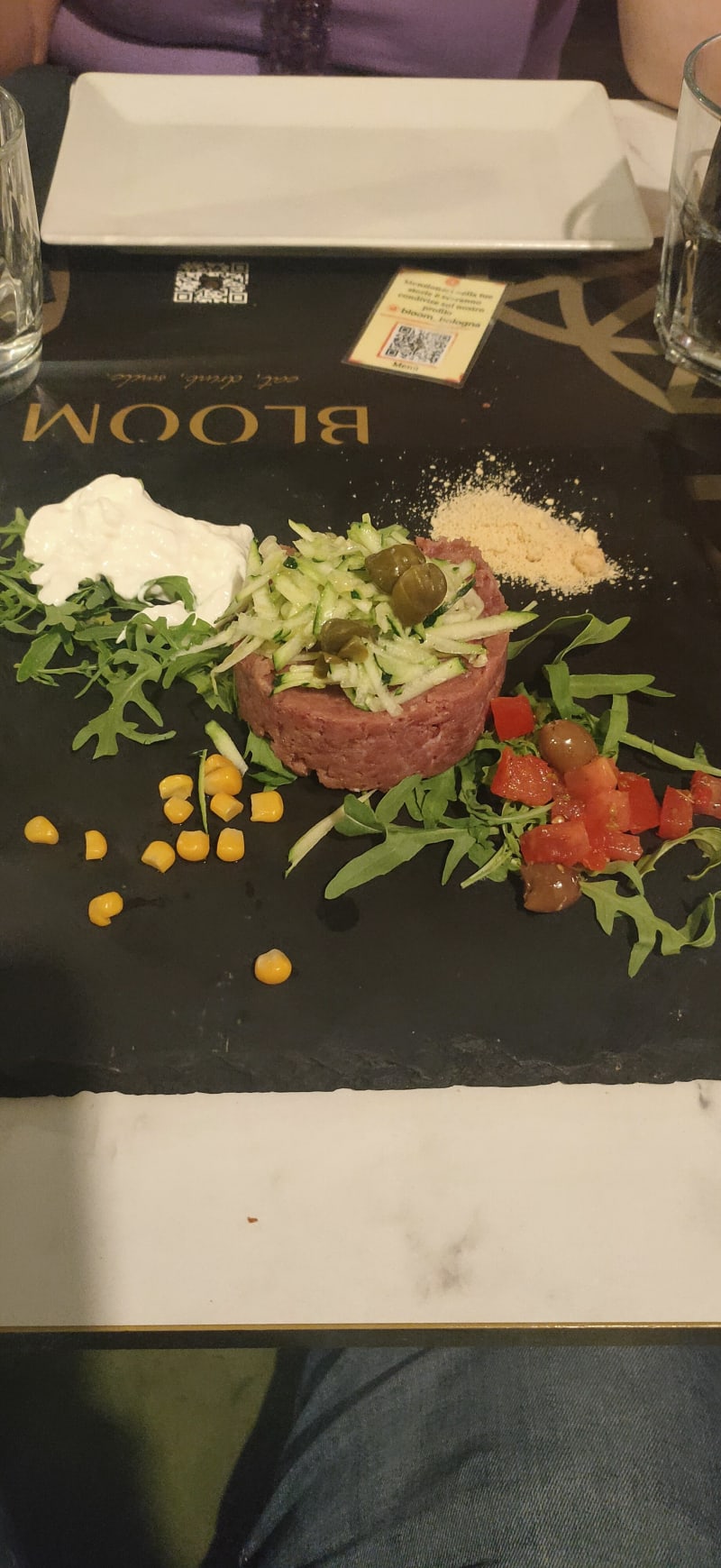 Bloom a Bologna Menu, prezzi, immagini, recensioni e indirizzo del