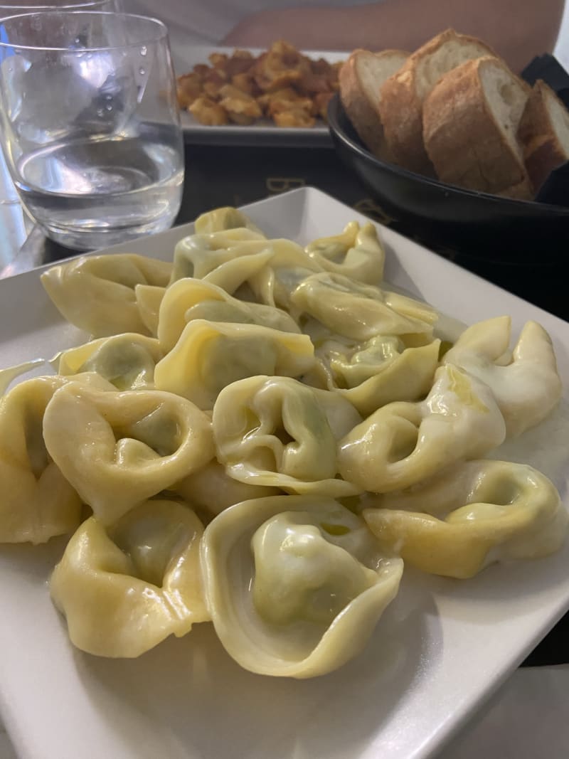 Bloom a Bologna Menu, prezzi, immagini, recensioni e indirizzo del