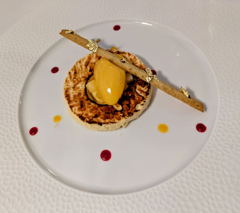 Outstanding dessert of tropical fruit flavors - La Truffe Noire, Brussels