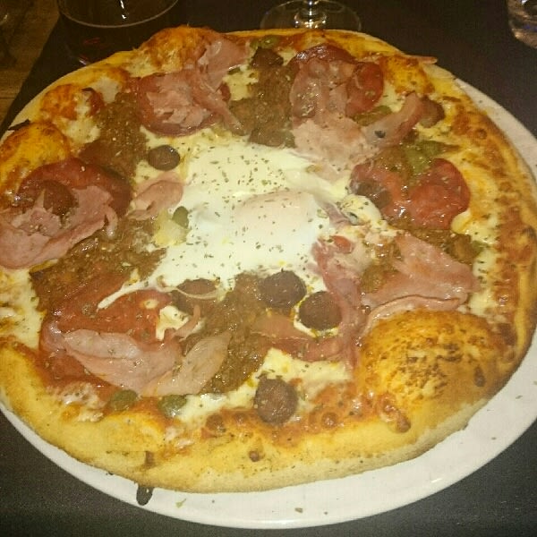 cadre sympa et calme très bonnes pizzas personnels super sympa et...rapide.  je recommande vraiment - La Trattoria du Ried, Erstein