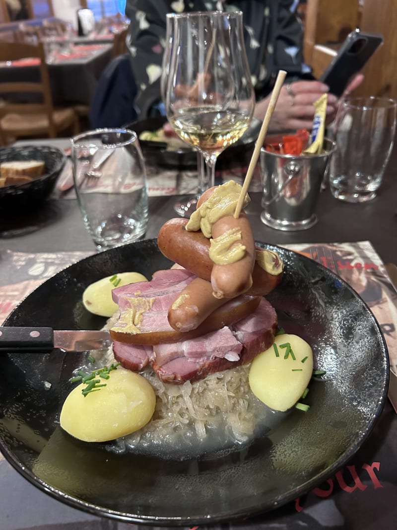 Choucroute garnie - Maison Hassenforder, Kaysersberg